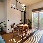 Palace Of Culture Loft Apartment